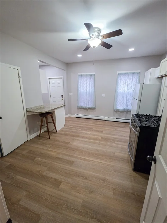 2 bed, 1 bath apartment for rent at 32 Bellevue St Unit A, Lowell — photo 11 of 18