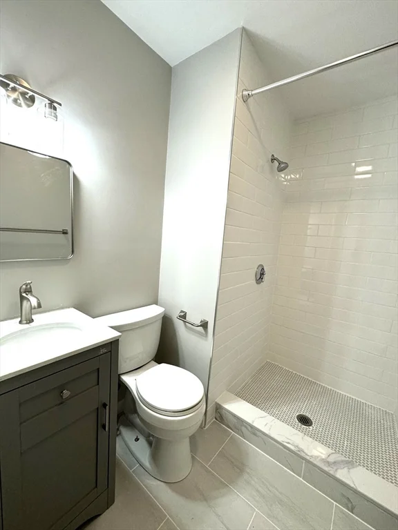 4 bed, 2 bath apartment for rent at 32 Bigelow St Unit 1, Boston — photo 28 of 31