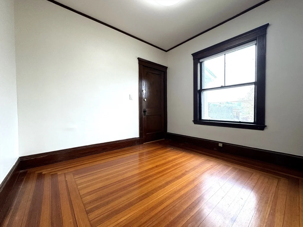 4 bed, 2 bath apartment for rent at 32 Bigelow St Unit 1, Boston — photo 23 of 31