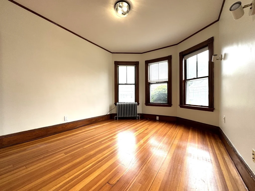 4 bed, 2 bath apartment for rent at 32 Bigelow St Unit 1, Boston — photo 14 of 31