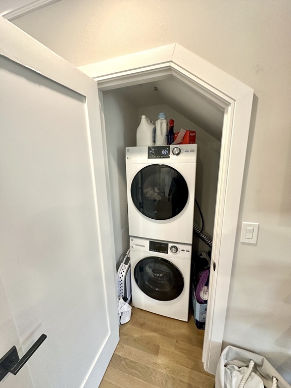 2 bed, 1 bath apartment for rent at 32 Blaine St Unit 1, Allston — photo 7 of 15