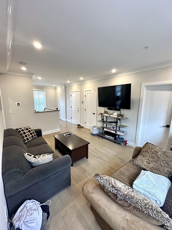 2 bed, 1 bath apartment for rent at 32 Blaine St Unit 1, Allston — photo 2 of 15