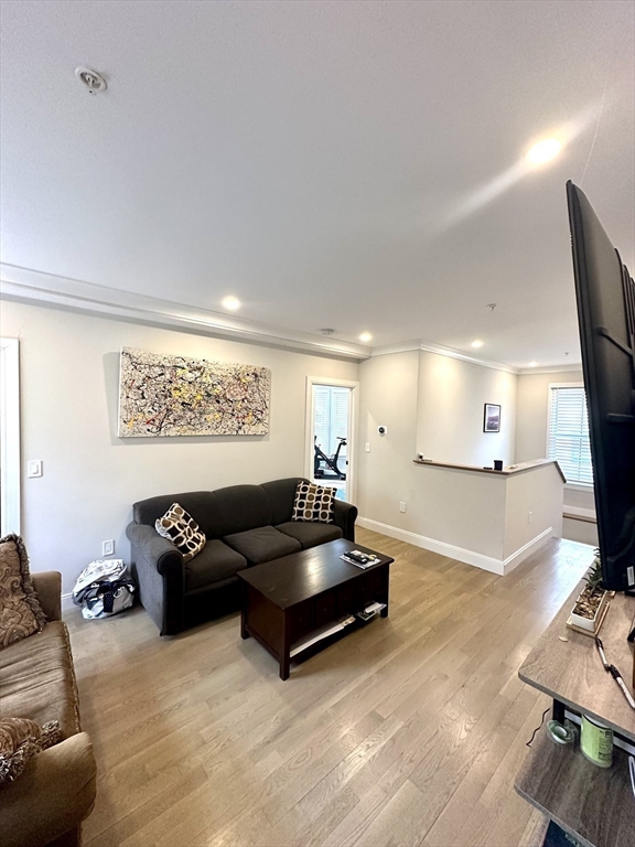 2 bed, 1 bath apartment for rent at 32 Blaine St Unit 1, Allston — photo 3 of 15