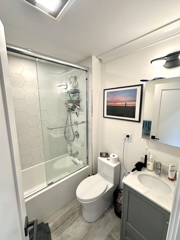 2 bed, 1 bath apartment for rent at 32 Blaine St Unit 1, Allston — photo 12 of 15