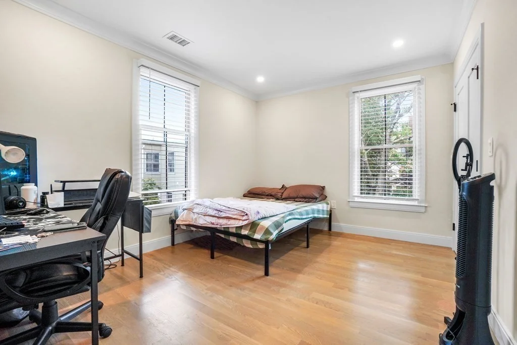 2 bed, 2 bath apartment for rent at 32 Blaine St Unit 2, Allston — photo 10 of 11