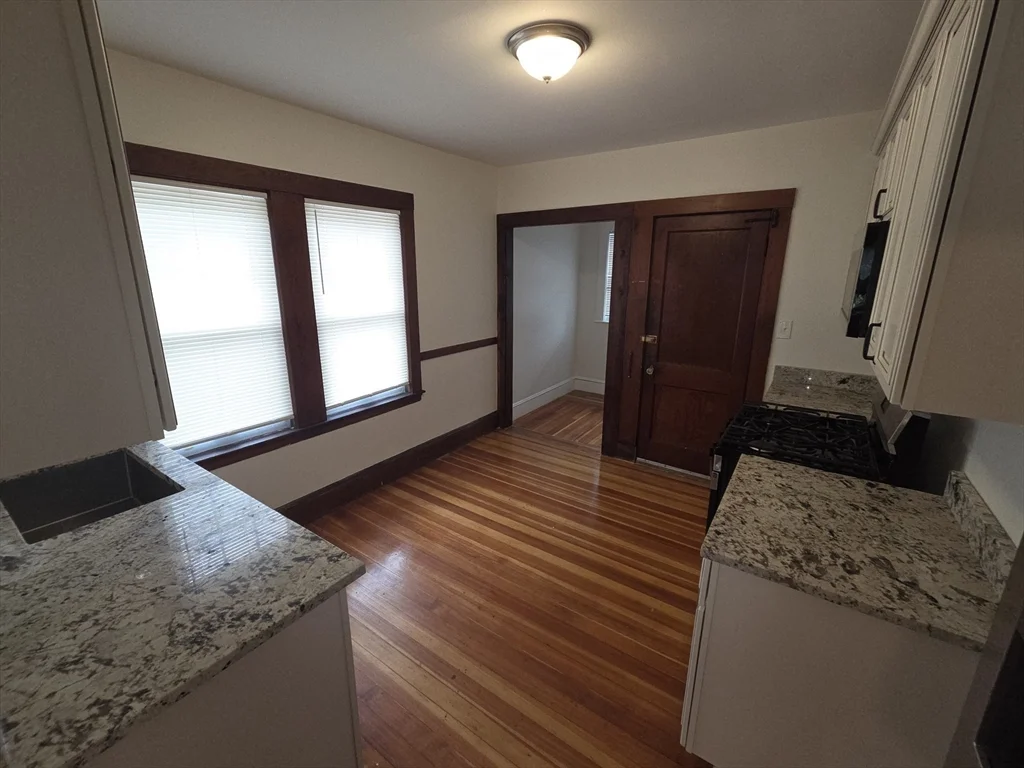 3 bed, 1 bath apartment for rent at 32 Boutwell Unit 2, Dorchester — photo 4 of 18