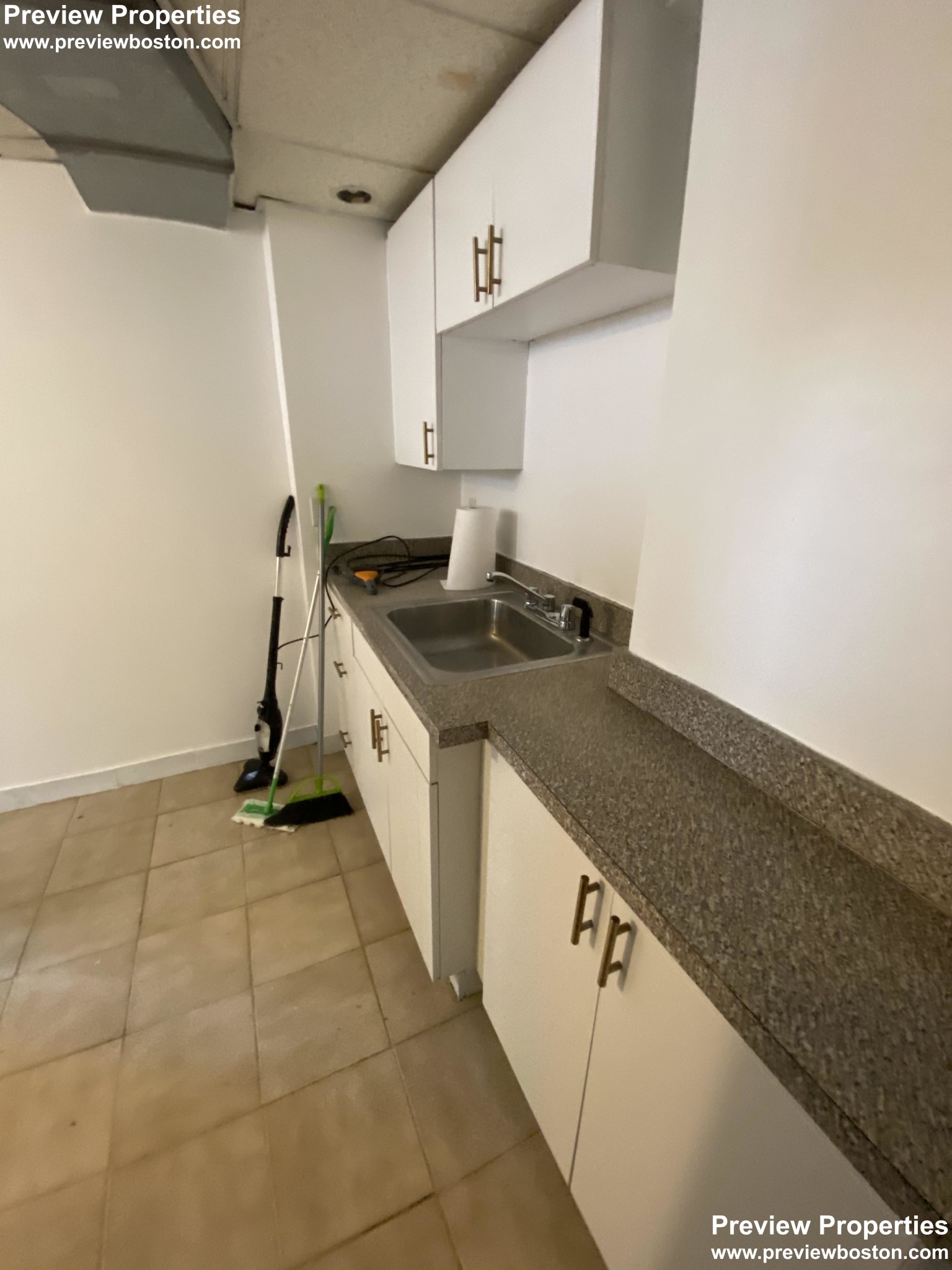2 bed, 1 bath apartment for rent at 32 Brayton Rd Unit P, Brighton — photo 18 of 33