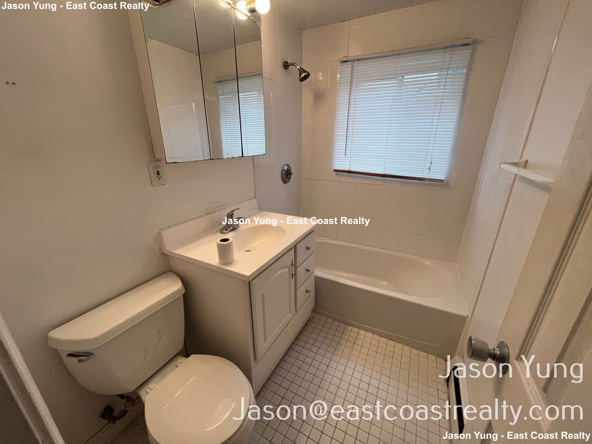 2 bed, 1 bath apartment for rent at 32 Bryon Rd Unit 4, Chestnut Hill — photo 8 of 20