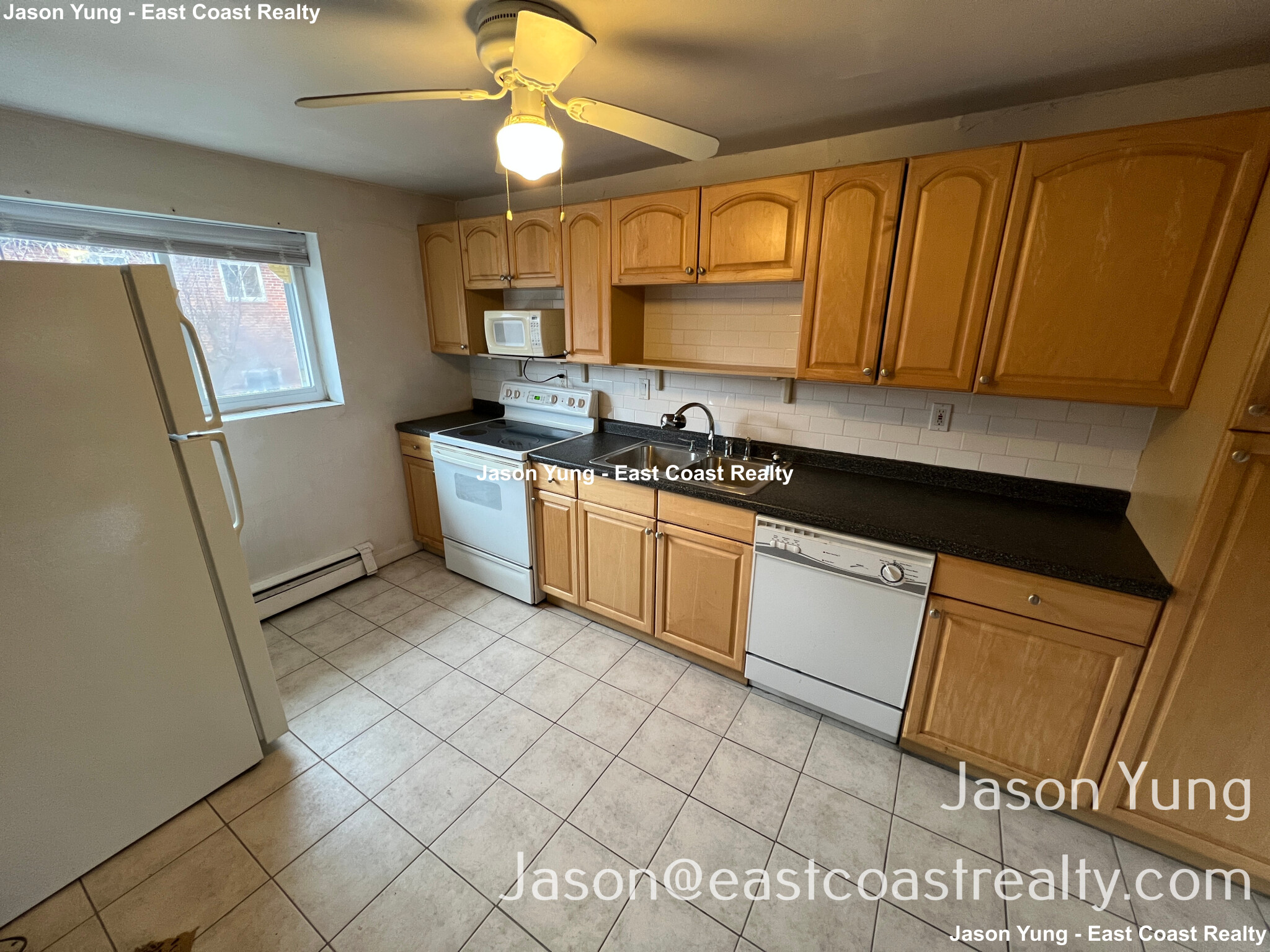 2 bed, 1 bath apartment for rent at 32 Bryon Rd Unit 4, Chestnut Hill — photo 12 of 20