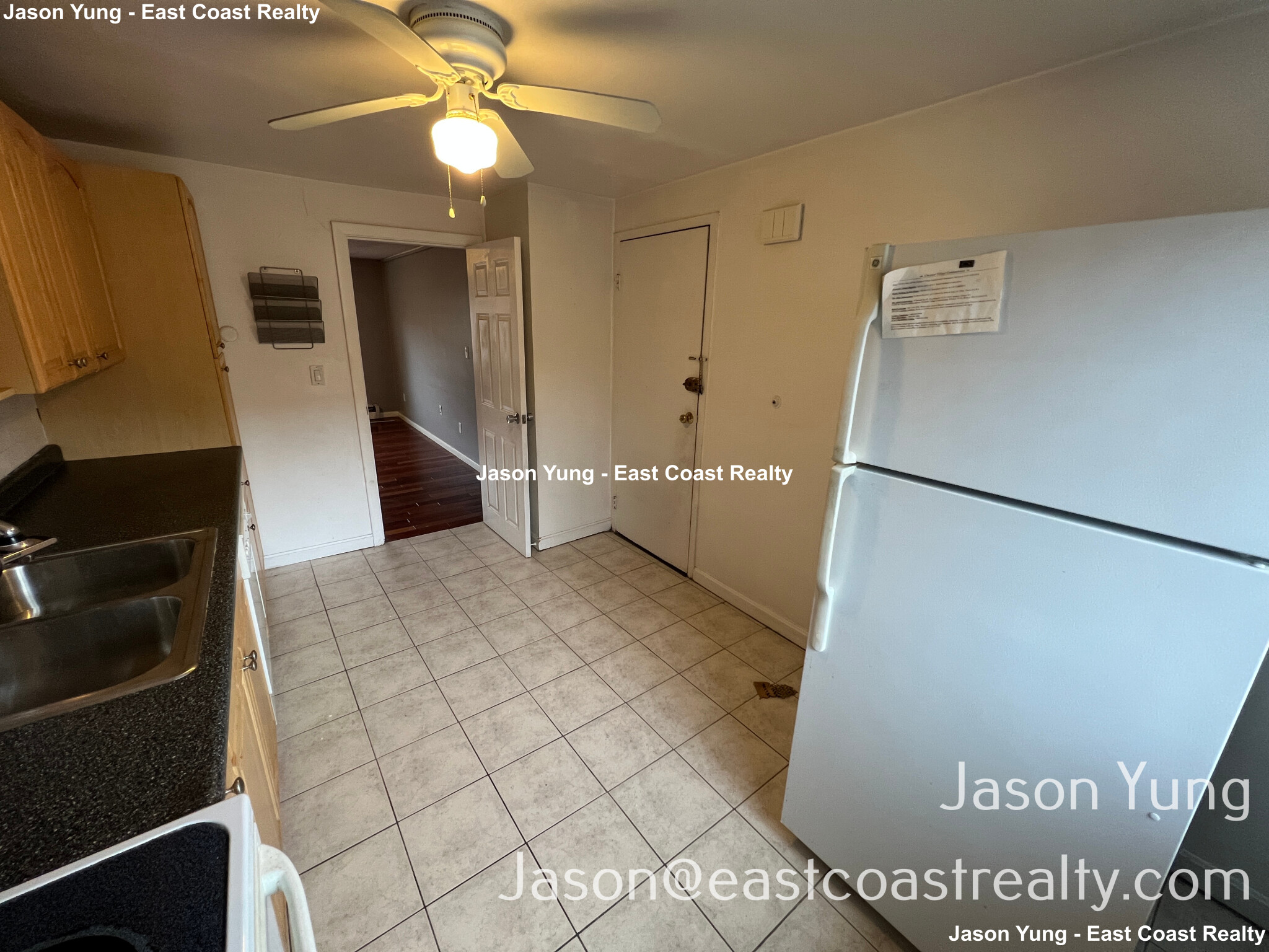 2 bed, 1 bath apartment for rent at 32 Bryon Rd Unit 4, Chestnut Hill — photo 11 of 20
