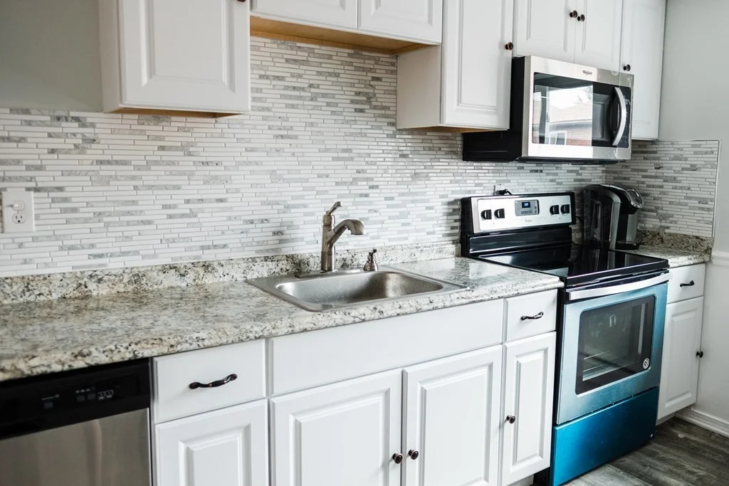 2 bed, 1 bath apartment for rent at 32 Bryon Unit 3, Newton