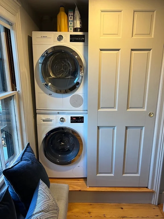 2 bed, 2 bath apartment for rent at 32 Buffum St Unit 1, Salem — photo 11 of 19