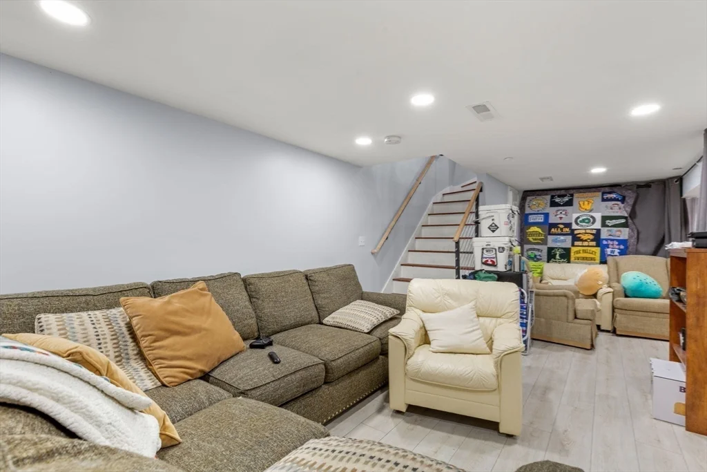 3 bed, 2 bath apartment for rent at 32 Cameron Ave Unit 32, Teele Square — photo 19 of 32