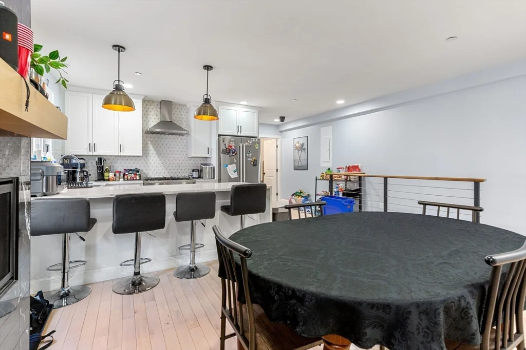 3 bed, 2 bath apartment for rent at 32 Cameron Ave Unit 32, Teele Square — photo 5 of 32