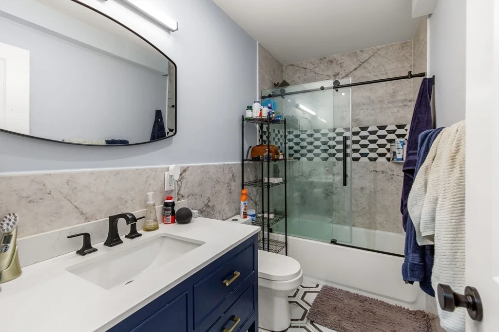 3 bed, 2 bath apartment for rent at 32 Cameron Ave Unit 32, Teele Square — photo 13 of 32