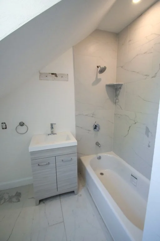 3 bed, 2 bath apartment for rent at 32 Cedar St Unit left, Mattapan — photo 6 of 18
