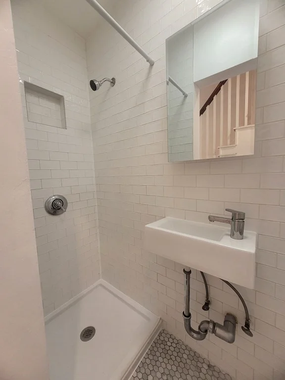 3 bed, 2 bath apartment for rent at 32 Cedar St Unit left, Mattapan — photo 14 of 18