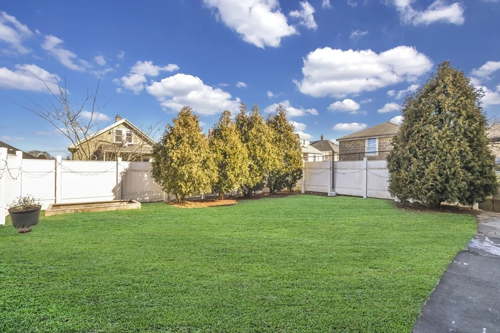 3 bed, 1 bath apartment for rent at 32 Cedrus Ave Unit 1, Roslindale — photo 3 of 21