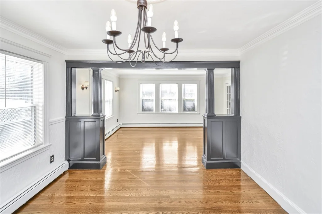 3 bed, 1 bath apartment for rent at 32 Cedrus Ave Unit 1, Roslindale — photo 5 of 21