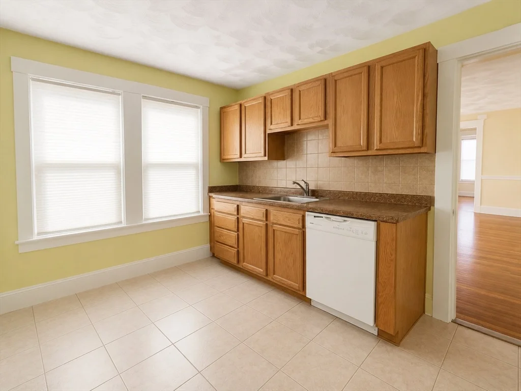 2 bed, 1 bath apartment for rent at 32 Century St Unit 1, West Medford — photo 7 of 17