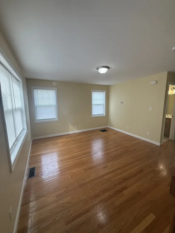 2 bed, 1 bath apartment for rent at 32 Chestnut Unit 1, Peabody — photo 2 of 11