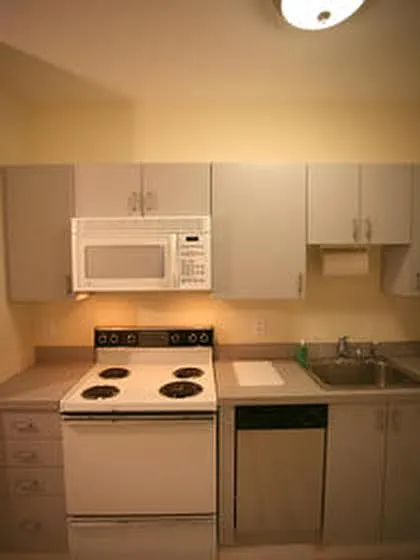 1 bed, 1 bath apartment for rent at 32 Claremont Park Unit G, South End — photo 7 of 16