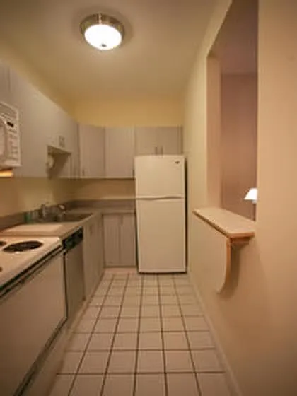 1 bed, 1 bath apartment for rent at 32 Claremont Park Unit G, South End — photo 5 of 16