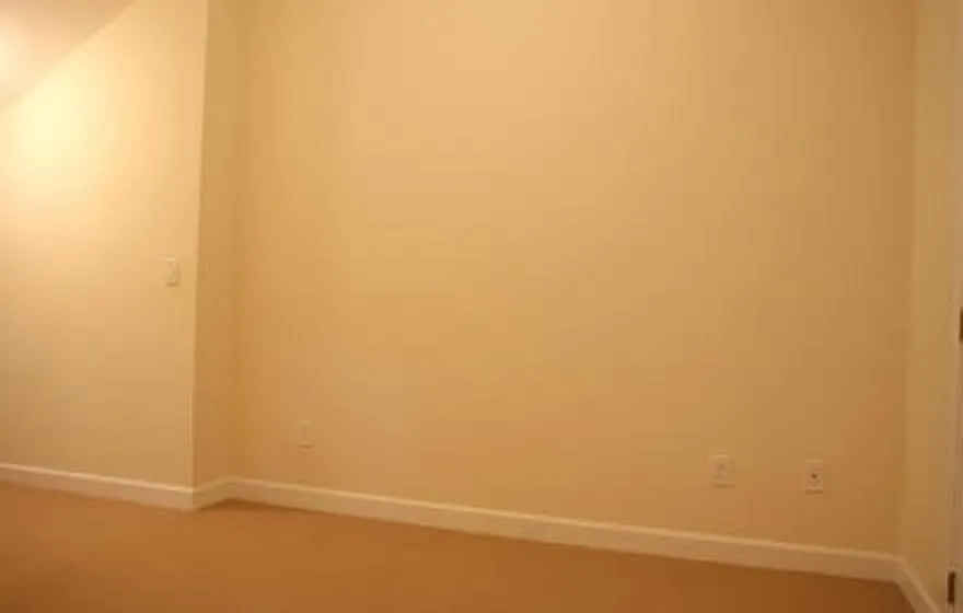 1 bed, 1 bath apartment for rent at 32 Claremont Park Unit G, South End — photo 11 of 16