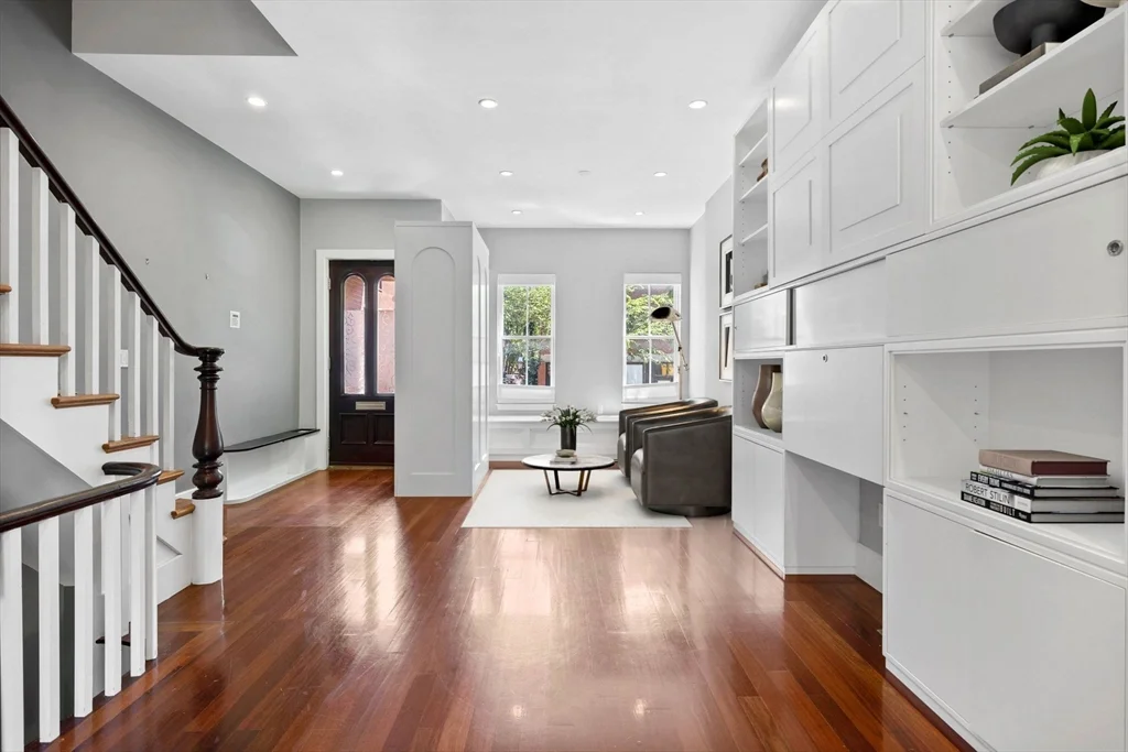3 bed, 2 bath apartment for rent at 32 Clarendon, South End — photo 2 of 15