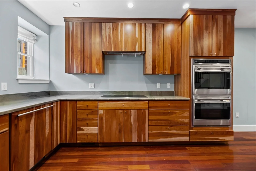 3 bed, 2 bath apartment for rent at 32 Clarendon, South End — photo 4 of 15