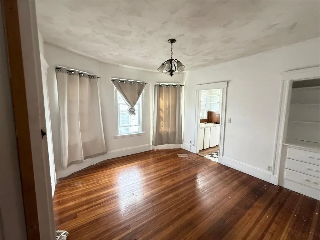 4 bed, 1 bath apartment for rent at 32 Clark St Unit 3, Malden — photo 6 of 12