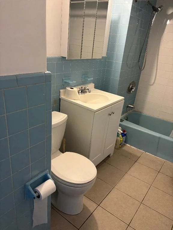 4 bed, 1 bath apartment for rent at 32 Clark St Unit 3, Malden — photo 10 of 12