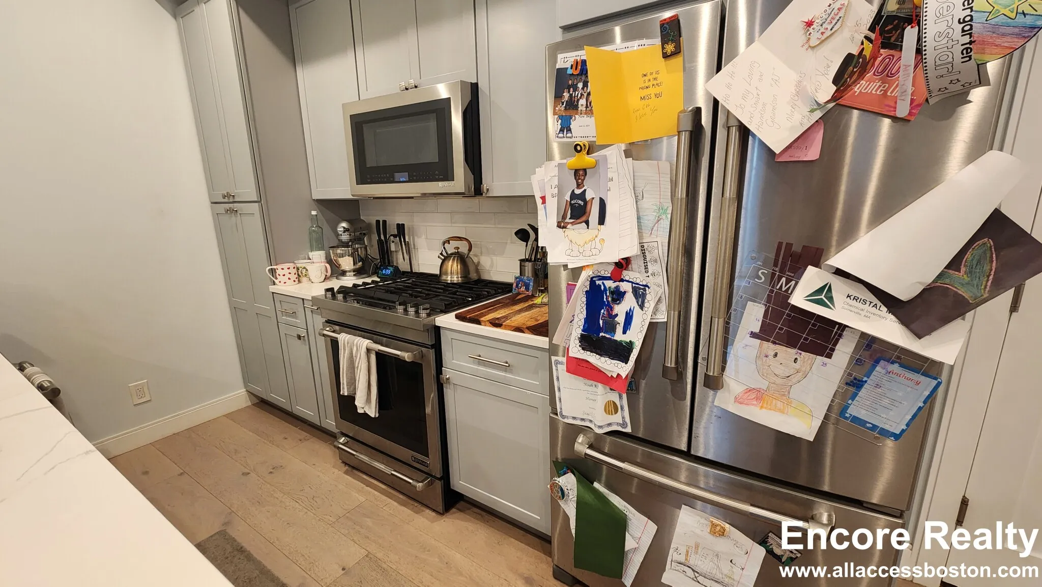 2 bed, 2 bath apartment for rent at 32 Cummins Highway Unit 2, Roslindale — photo 3 of 41