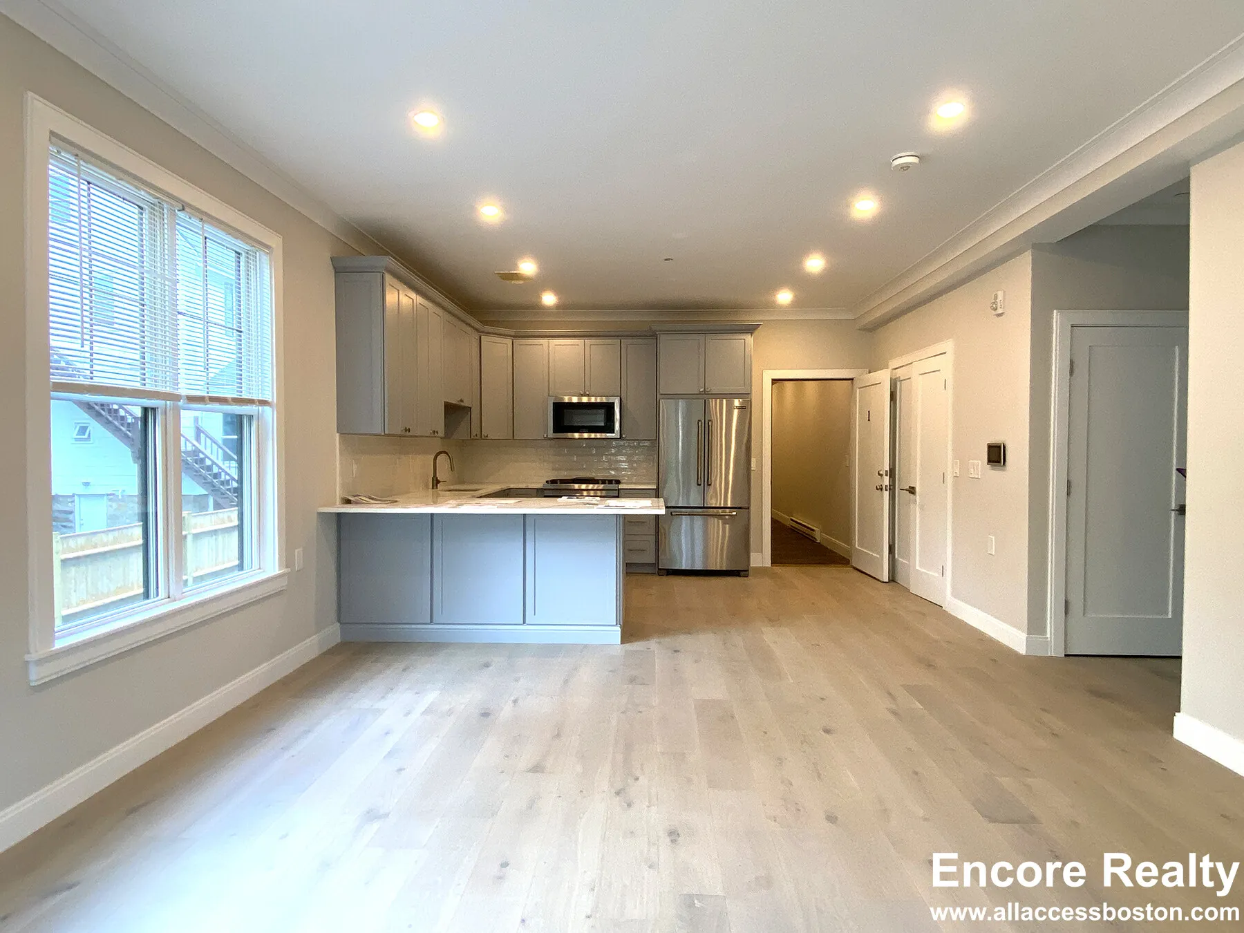 2 bed, 2 bath apartment for rent at 32 Cummins Highway Unit 4, Roslindale — photo 32 of 42