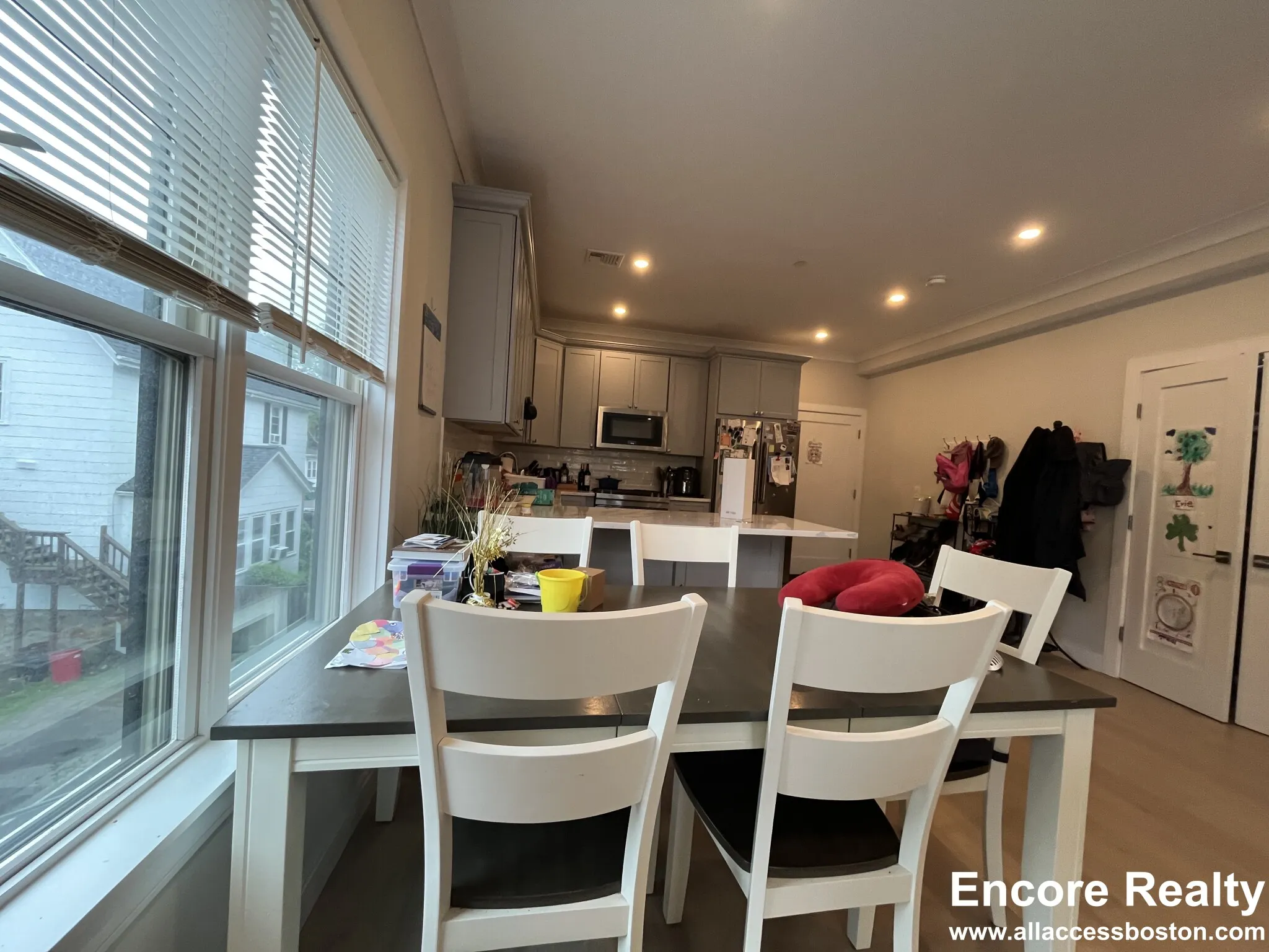 2 bed, 2 bath apartment for rent at 32 Cummins Highway Unit 4, Roslindale — photo 15 of 42