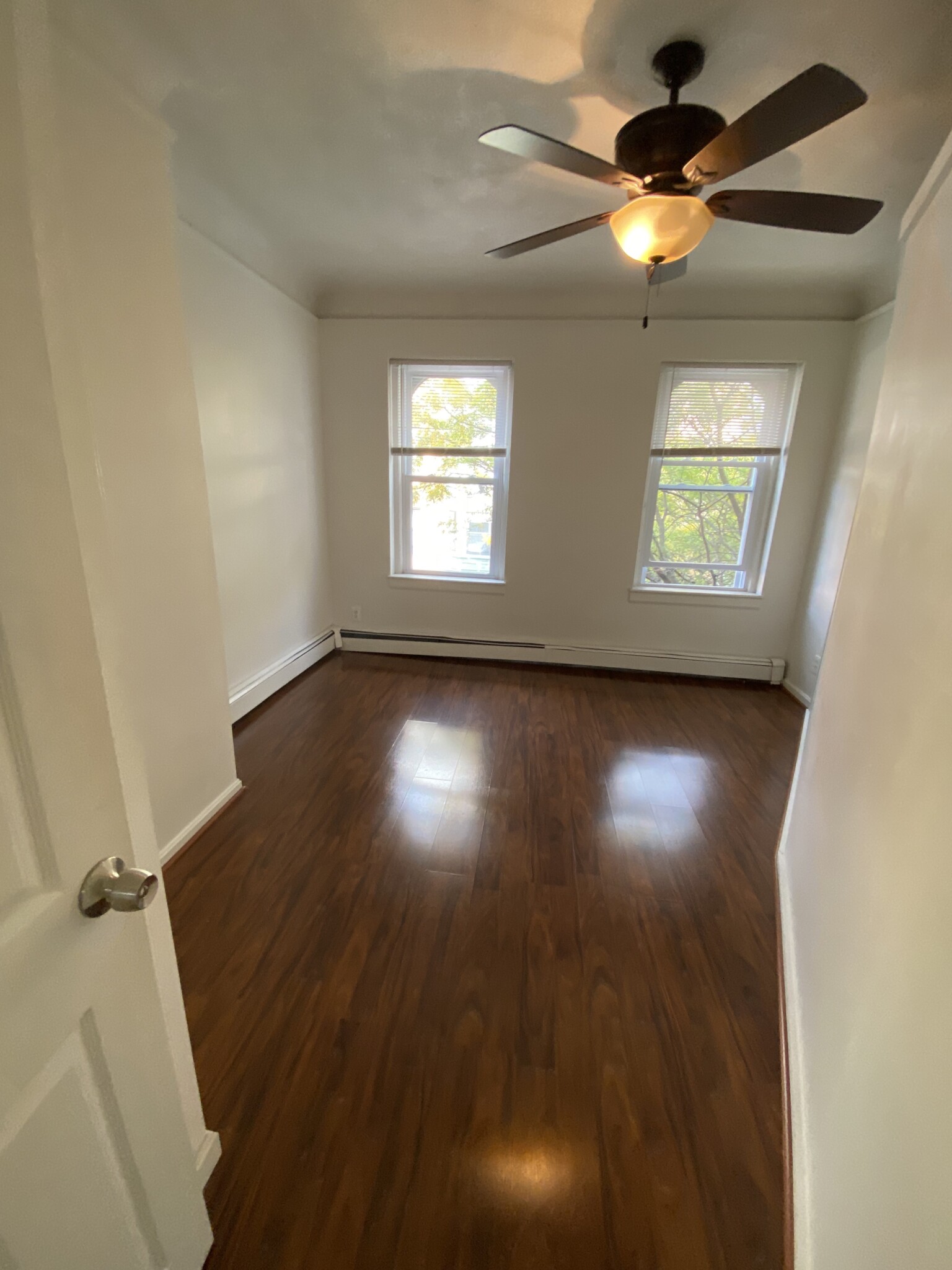 3 bed, 1 bath apartment for rent at 32 Cunard St Unit 3, South End — photo 13 of 15