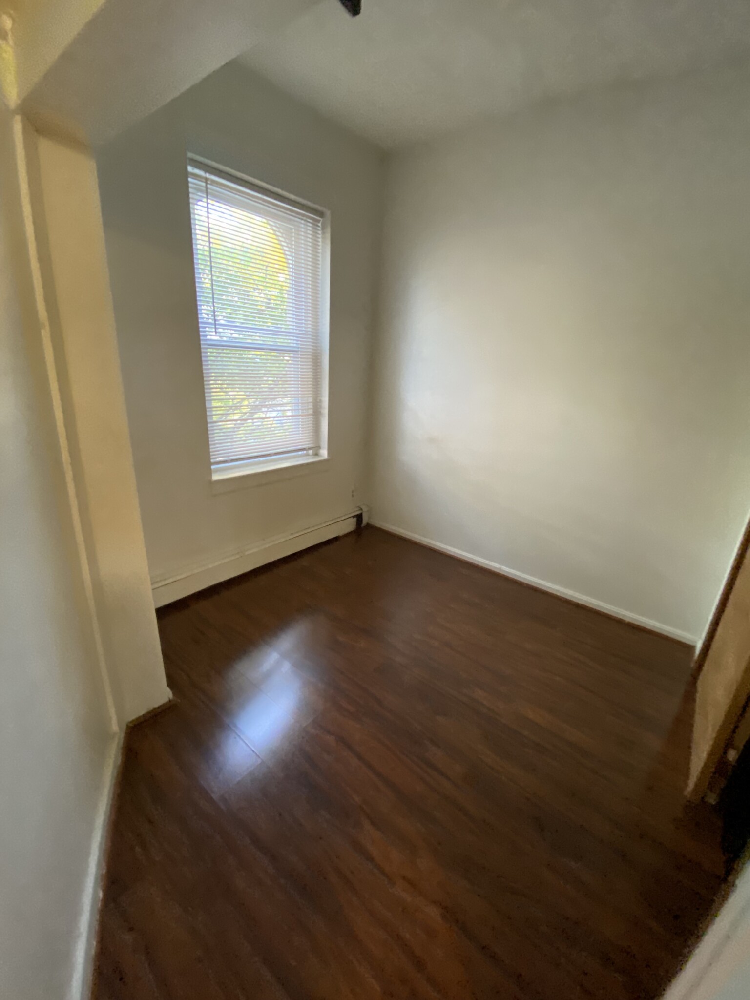 3 bed, 1 bath apartment for rent at 32 Cunard St Unit 3, South End