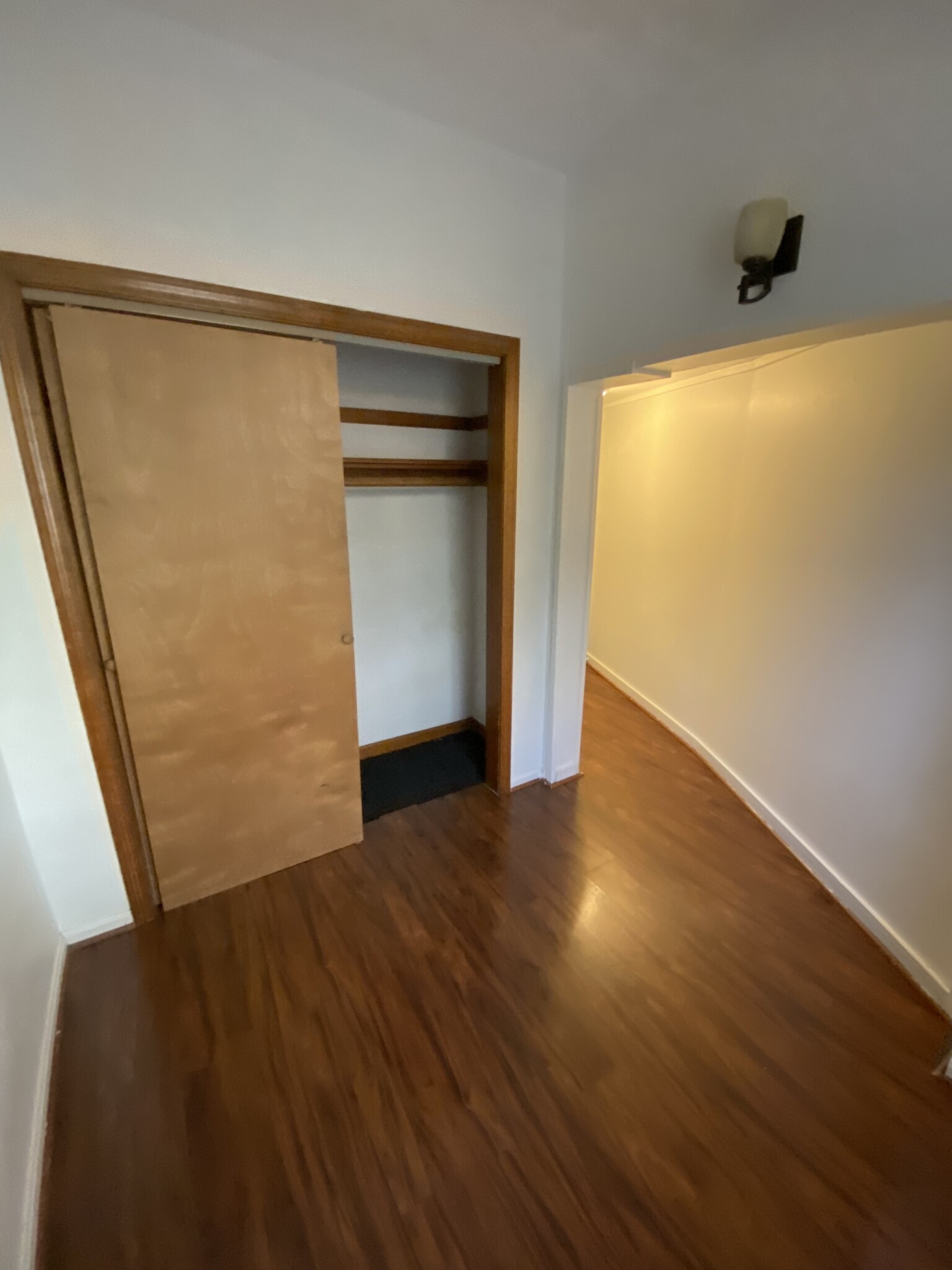 3 bed, 1 bath apartment for rent at 32 Cunard St Unit 3, South End — photo 2 of 15
