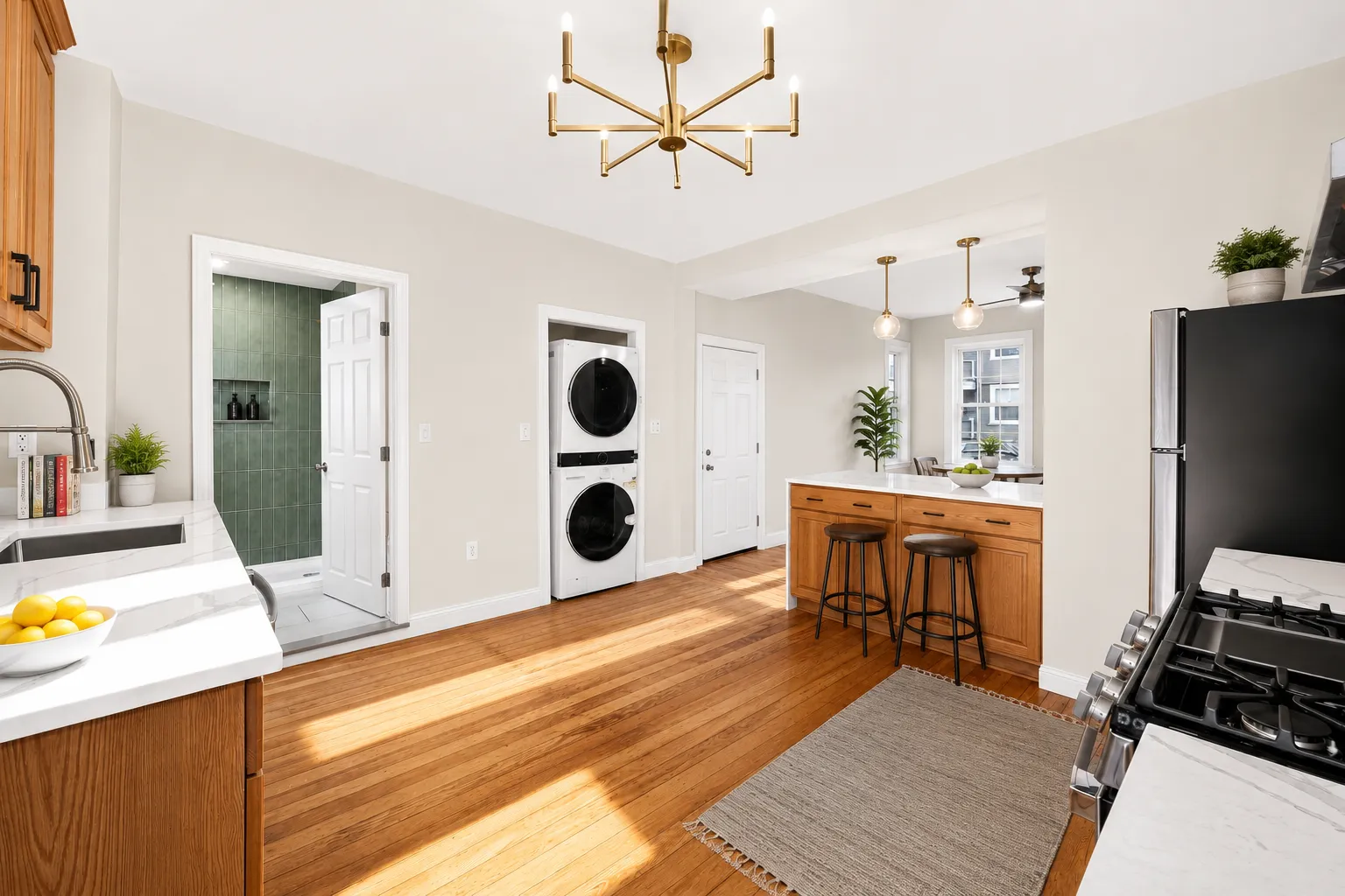 5 bed, 2 bath apartment for rent at 32 Cushman Rd Unit 2, Oak Square — photo 11 of 18