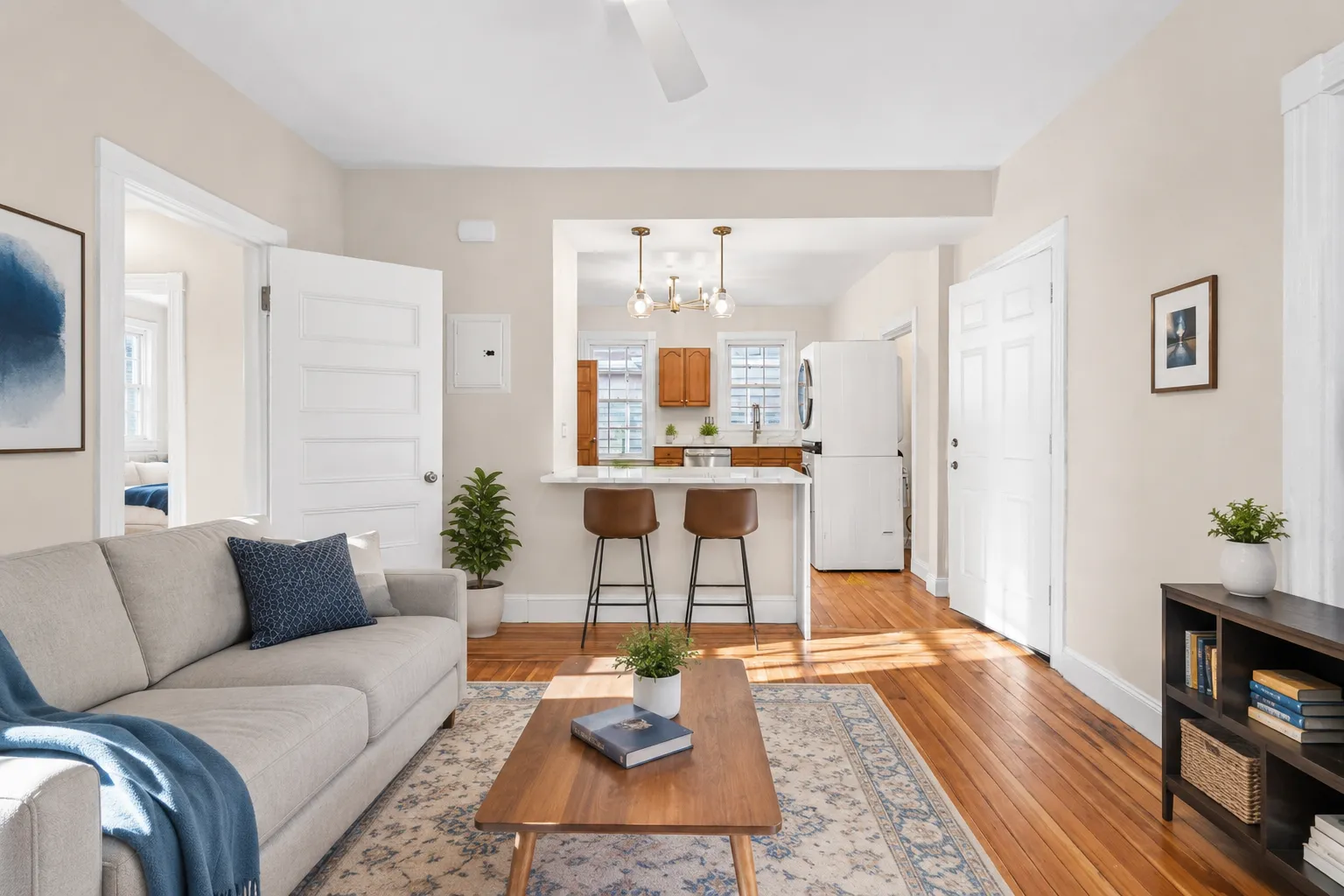 5 bed, 2 bath apartment for rent at 32 Cushman Rd Unit 2, Oak Square — photo 13 of 18