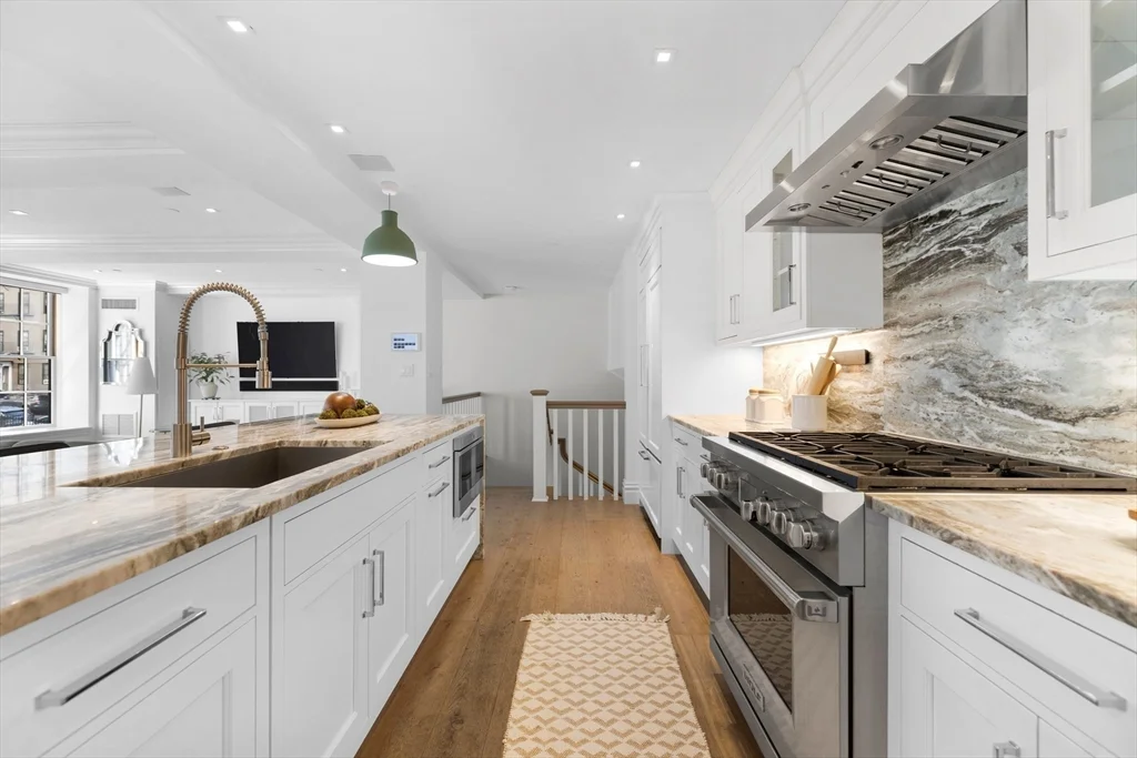 3 bed, 2 bath apartment for rent at 32 Derne St Unit 2C, Beacon Hill — photo 12 of 40