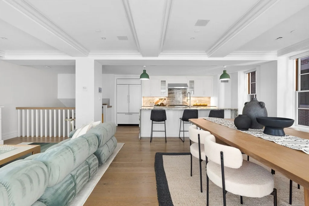 3 bed, 2 bath apartment for rent at 32 Derne St Unit 2C, Beacon Hill — photo 10 of 40