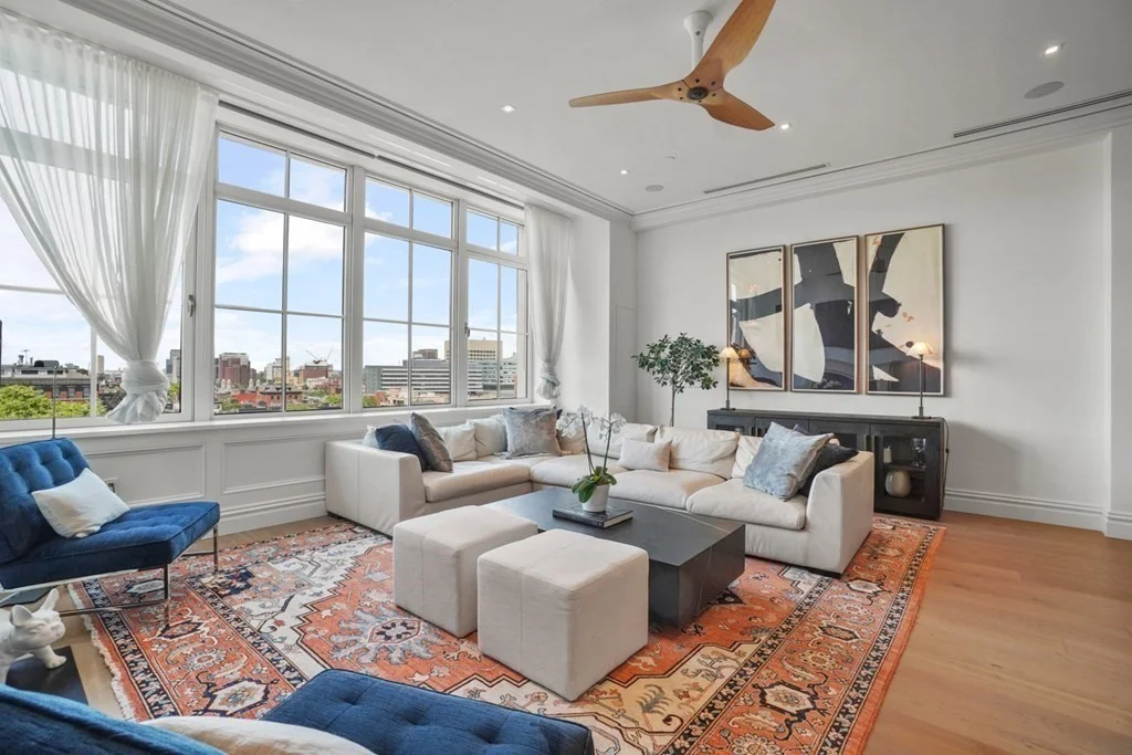 3 bed, 3 bath apartment for rent at 32 Derne St Unit 6B, Beacon Hill — photo 5 of 34