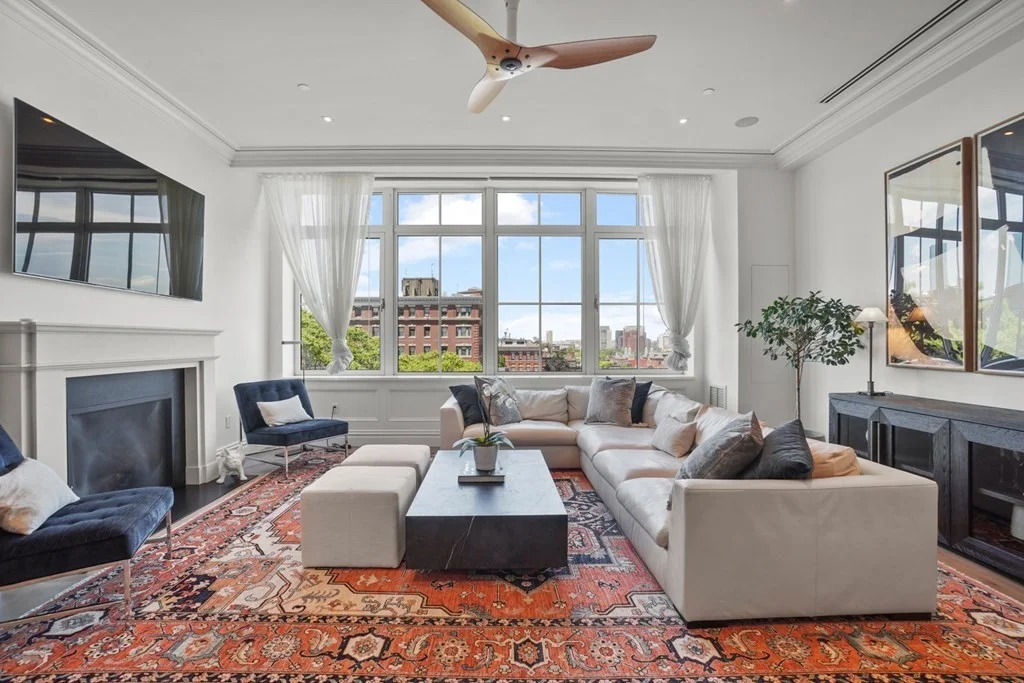 3 bed, 3 bath apartment for rent at 32 Derne St Unit 6B, Beacon Hill