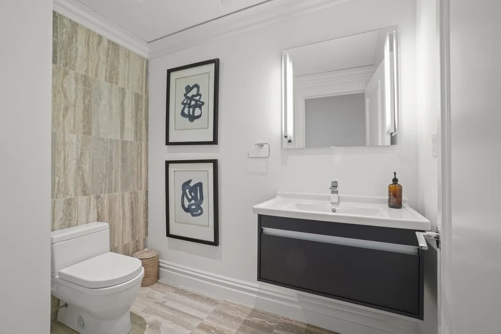 3 bed, 3 bath apartment for rent at 32 Derne St Unit 6B, Beacon Hill — photo 22 of 34
