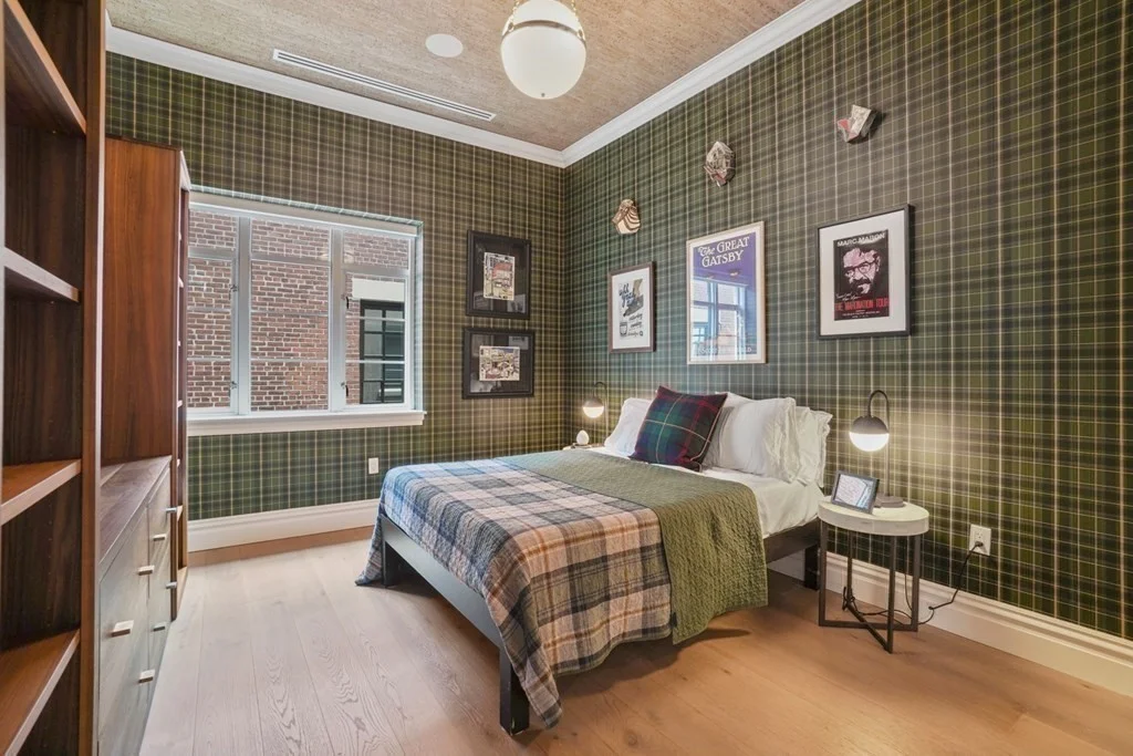 3 bed, 3 bath apartment for rent at 32 Derne St Unit 6B, Beacon Hill — photo 21 of 34