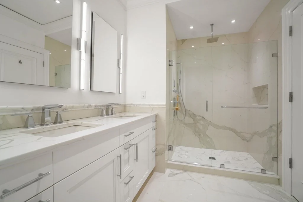 3 bed, 3 bath apartment for rent at 32 Derne St Unit 6B, Beacon Hill — photo 17 of 34