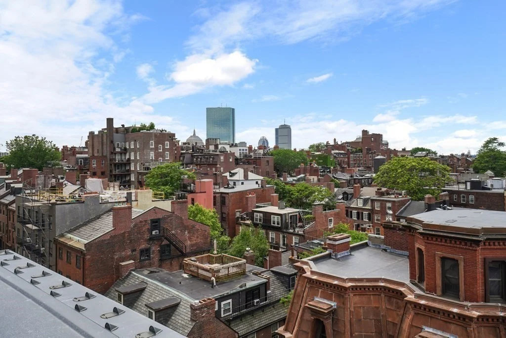 3 bed, 3 bath apartment for rent at 32 Derne St Unit 6B, Beacon Hill — photo 32 of 34