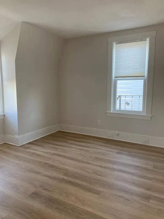 4 bed, 2 bath apartment for rent at 32 E Cottage Unit 2, Dorchester — photo 12 of 12
