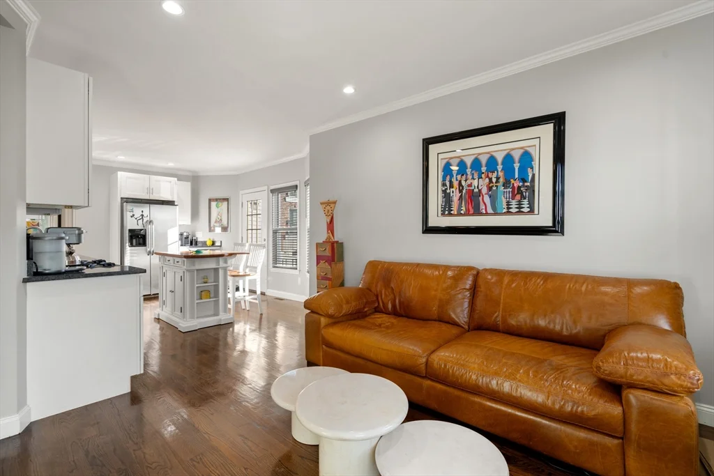 2 bed, 1 bath apartment for rent at 32 E Chestnut St Unit 32, Sharon — photo 6 of 14